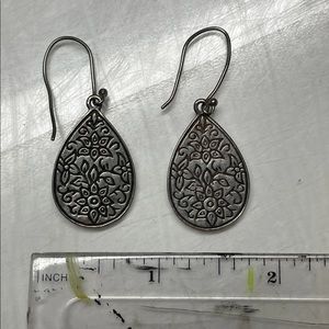 SS earrings